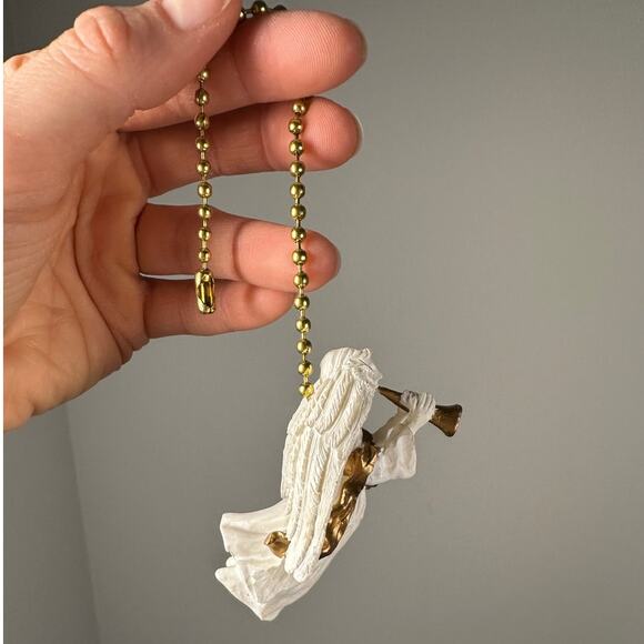 NWT Vintage White & Gold Trumpeting Angel Fan Pull - Picture 6 of 8